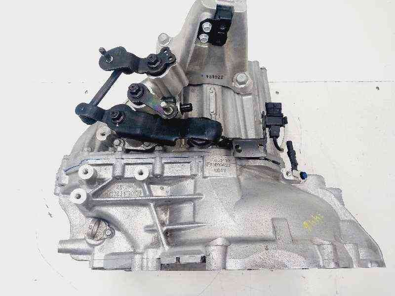 Recambio de caja cambios para hyundai i30 (pd) n referencia OEM IAM SJ01YG 2