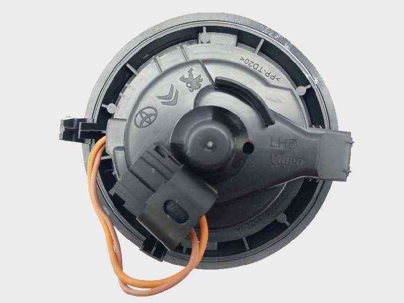Recambio de motor calefaccion para toyota aygo x-cite referencia OEM IAM T918262 - Blanco 2