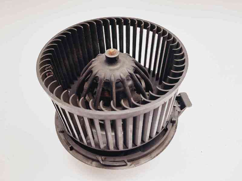 Recambio de motor calefaccion para dacia sandero ambiance referencia OEM IAM N106415P 2