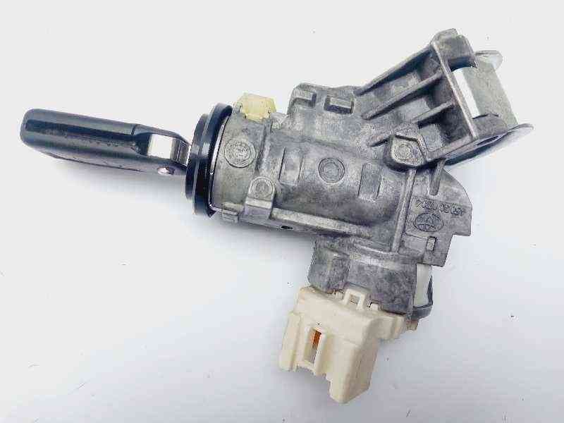 Recambio de antirrobo para toyota yaris city referencia OEM IAM 8978202010 450700004 3