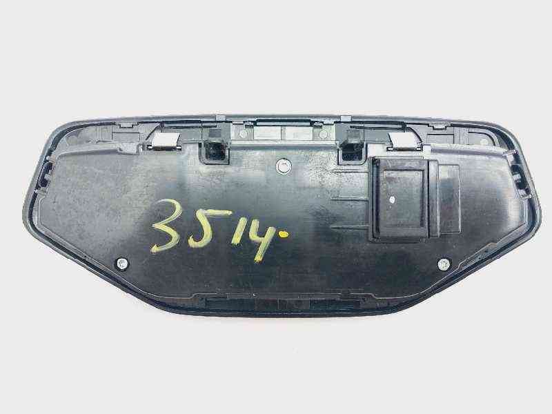 Recambio de luz interior para bmw serie 1 lim. (f40) 118d referencia OEM IAM 989113905 2