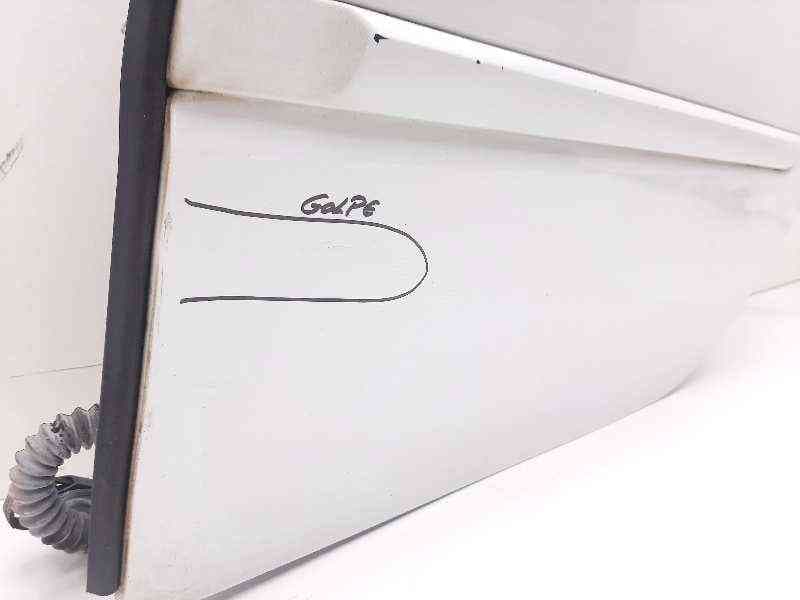 Recambio de puerta trasera izquierda para renault laguna iii referencia OEM IAM 3