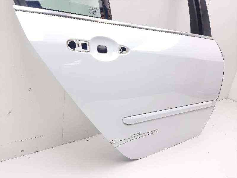 Recambio de puerta trasera derecha para renault laguna iii referencia OEM IAM 2