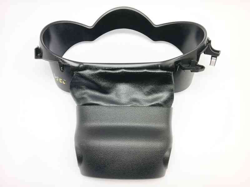 Recambio de moldura para kia carens iv 1.7 crdi referencia OEM IAM 84830A4000
