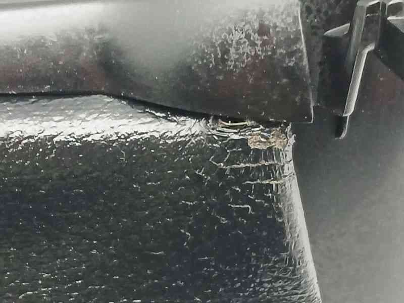 Recambio de moldura para kia carens iv 1.7 crdi referencia OEM IAM 84830A4000 2