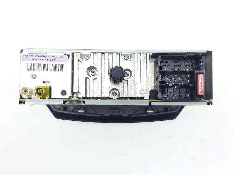 Recambio de sistema audio / cd para renault laguna iii referencia OEM IAM 685000013R 3