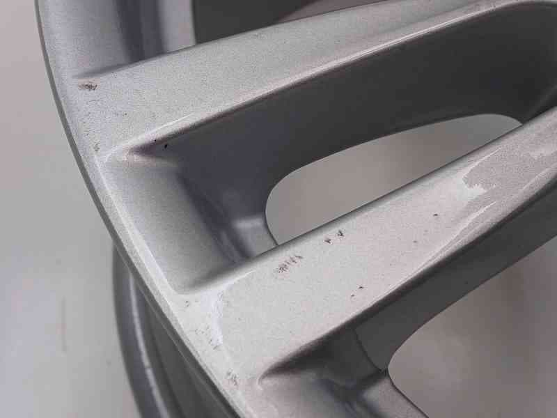 Recambio de llanta para bmw 3 (f30, f80) 318 d referencia OEM IAM 7845881 3