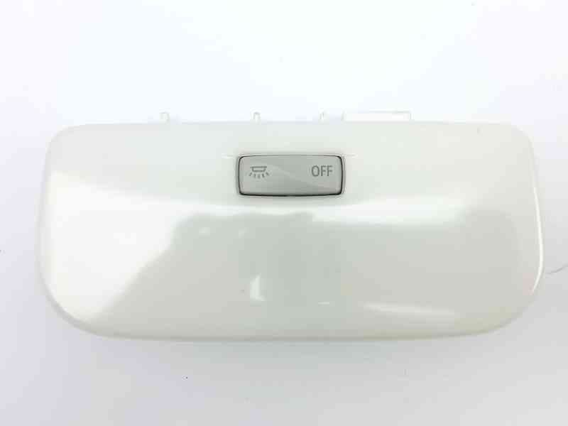 Recambio de luz interior para renault captur referencia OEM IAM 264300007R