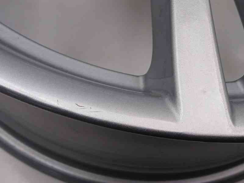 Recambio de llanta para bmw 3 (f30, f80) 318 d referencia OEM IAM 7845880 2