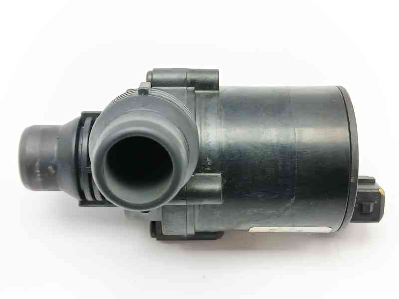 Recambio de bomba agua para bmw 5 (e60) 530 d referencia OEM IAM 6421691770005