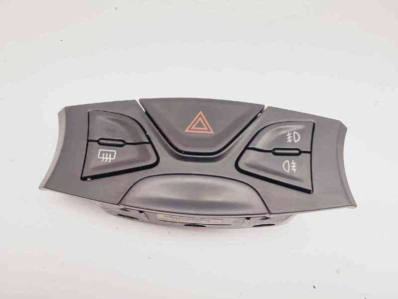Recambio de warning para ford ka (ccu) trend + referencia OEM IAM 735475833 736476833