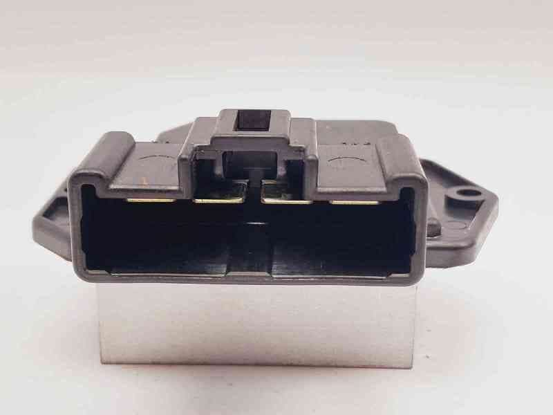 Recambio de resistencia calefaccion para lexus rx 400h referencia OEM IAM 4993002121 3