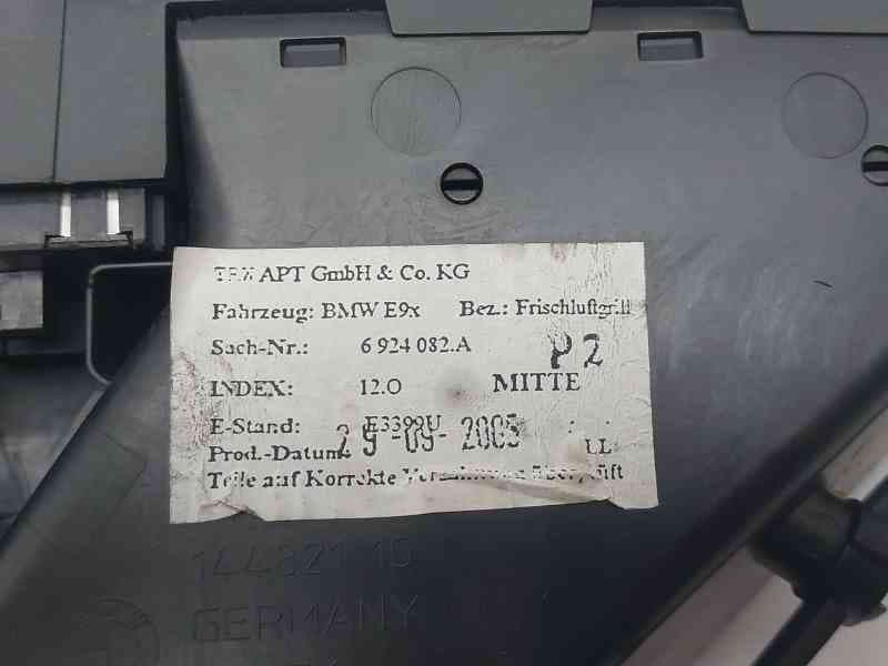 Recambio de rejilla aireadora para bmw 3 (e90) 330 xd referencia OEM IAM 6924082A 7