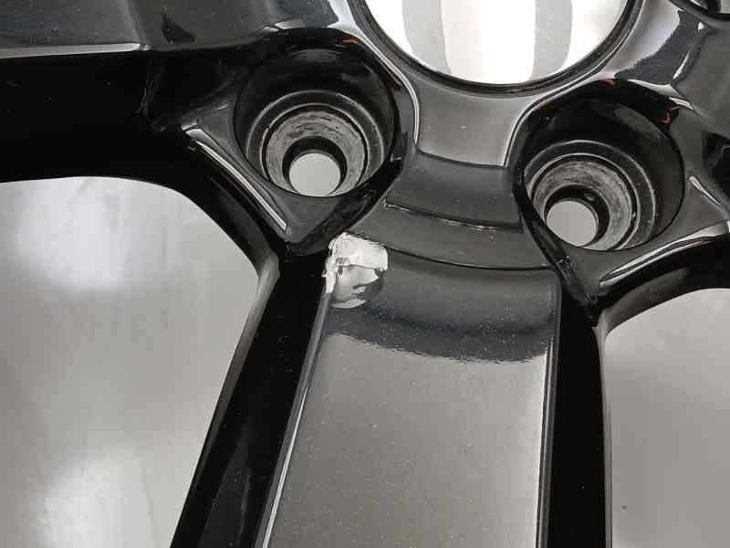 Recambio de llanta para jeep compass ii limited 4x4 referencia OEM IAM 5VC25TRMAA 2