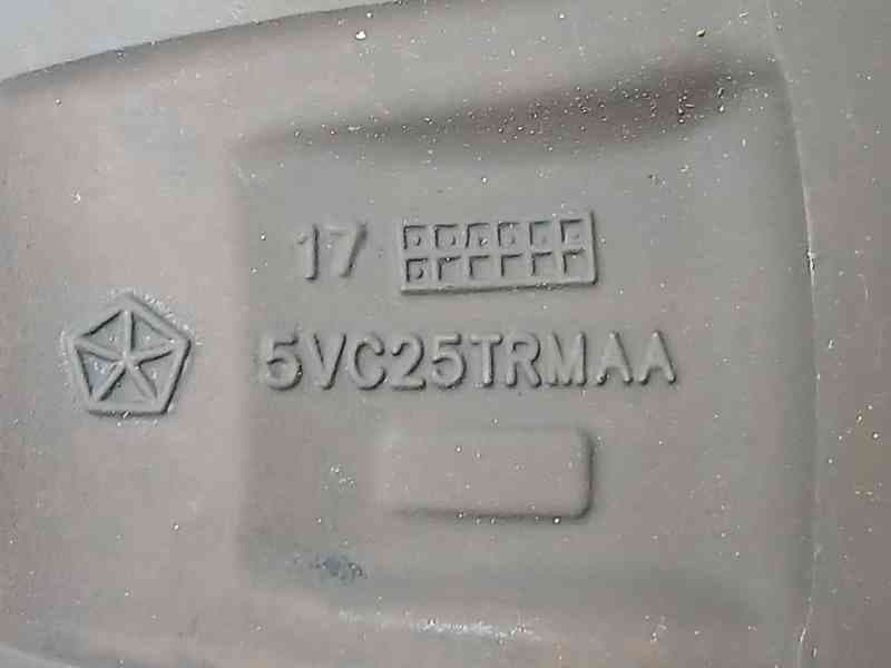 Recambio de llanta para jeep compass ii limited 4x4 referencia OEM IAM 5VC25TRMAA 6
