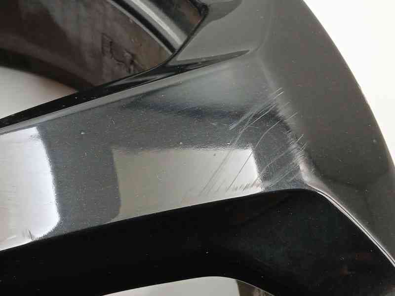 Recambio de llanta para jeep compass ii limited 4x4 referencia OEM IAM 5VC25TRMAA 3