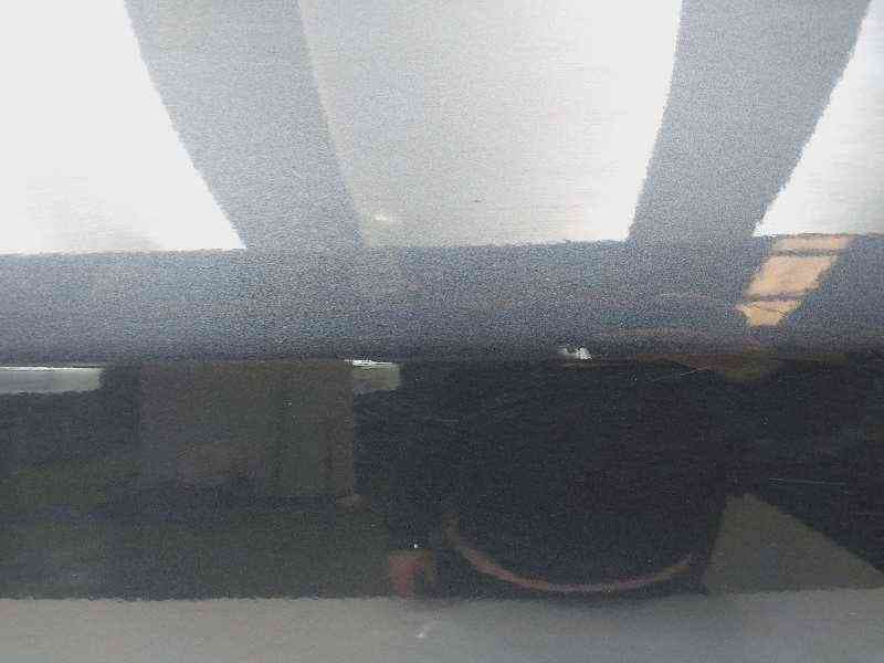 Recambio de puerta trasera derecha para renault fluence dynamique referencia OEM IAM 5