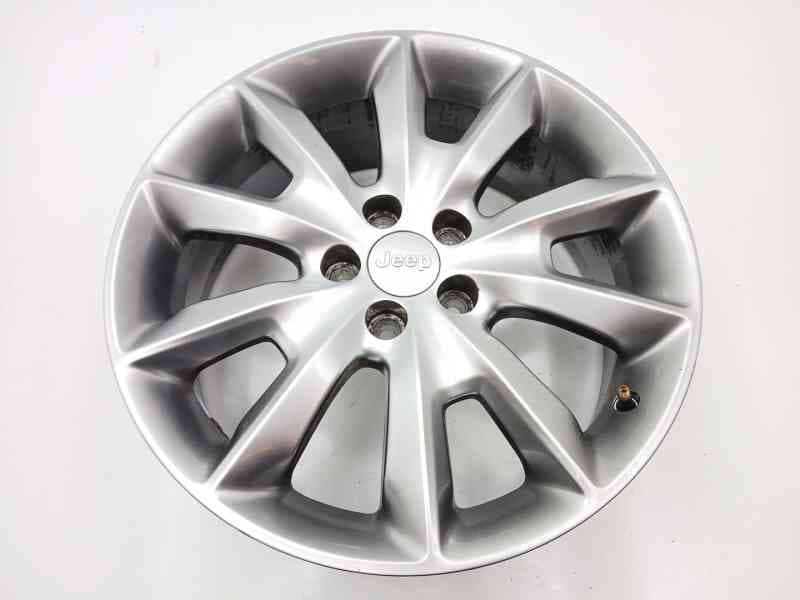 Recambio de llanta para jeep cherokee (kl) 2.2 crd 4x4 referencia OEM IAM 5SN87TRMAB