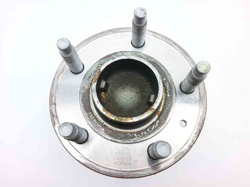 Recambio de buje para opel mokka / mokka x (j13) 1.6 cdti (_76) referencia OEM IAM 13593158