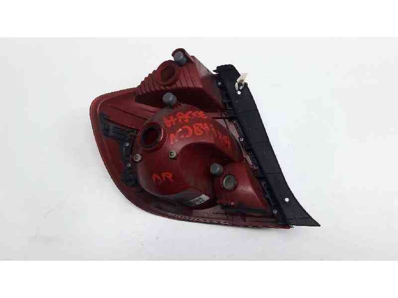 Recambio de piloto trasero derecho para hyundai accent (lc) gl 5p referencia OEM IAM 2