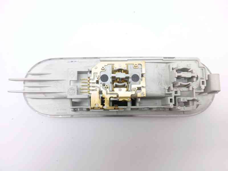 Recambio de luz interior para nissan juke (f15) 1.2 dig-t referencia OEM IAM 264304EA9B 2