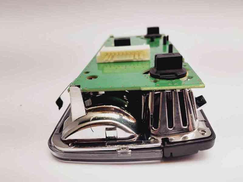 Recambio de luz interior para bmw serie 5 lim. (f10) 520d referencia OEM IAM 6570200000 4