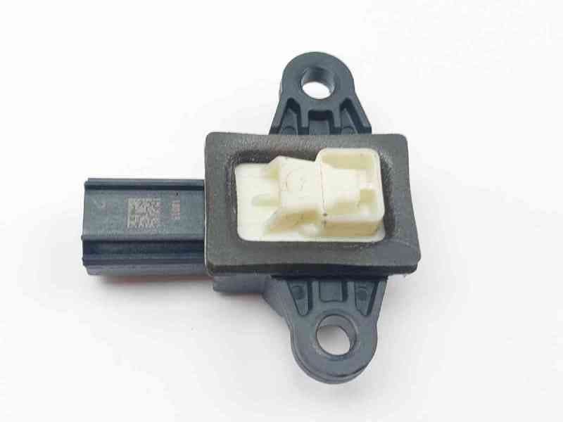Recambio de sensor para ford fiesta (ccn) titanium referencia OEM IAM DG1314C676AA