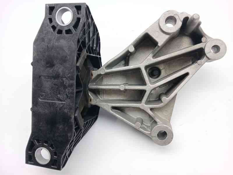 Recambio de soporte motor derecho para renault captur referencia OEM IAM 113752043R 4