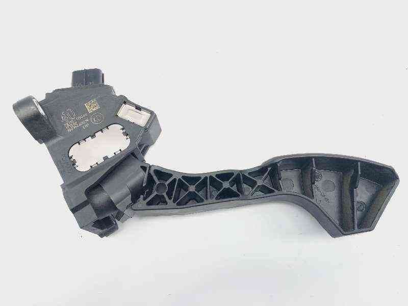 Recambio de potenciometro pedal para toyota verso active referencia OEM IAM 7811005040 2