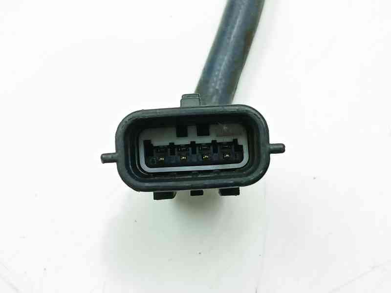 Recambio de catalizador para renault captur referencia OEM IAM 208021841R  H8201562548 2