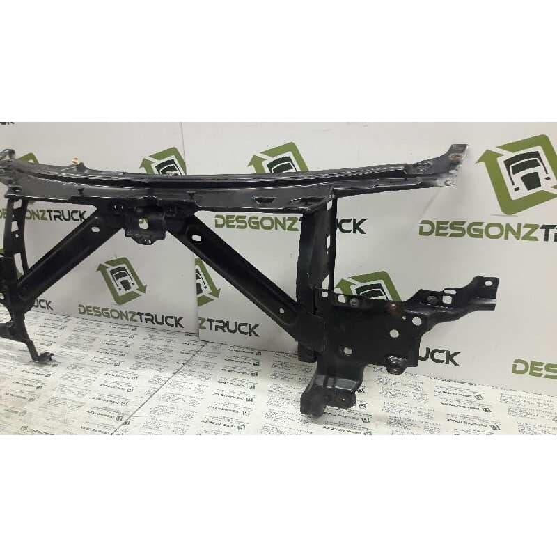 Recambio de travesaño superior para seat cordoba berlina (6k2) sport referencia OEM IAM 3