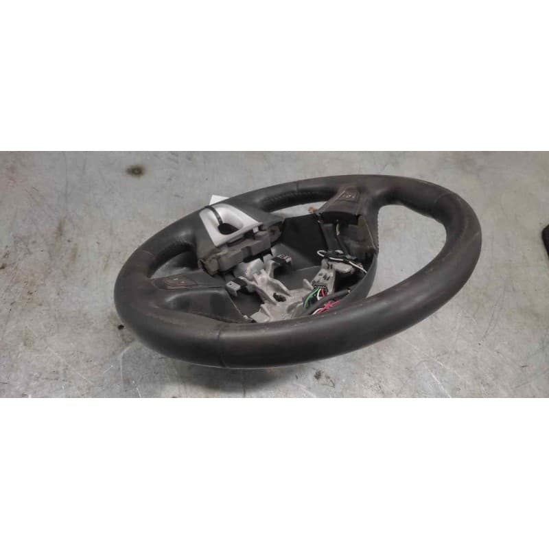 Recambio de volante para renault megane iii berlina 5 p dynamique referencia OEM IAM - Negro 3