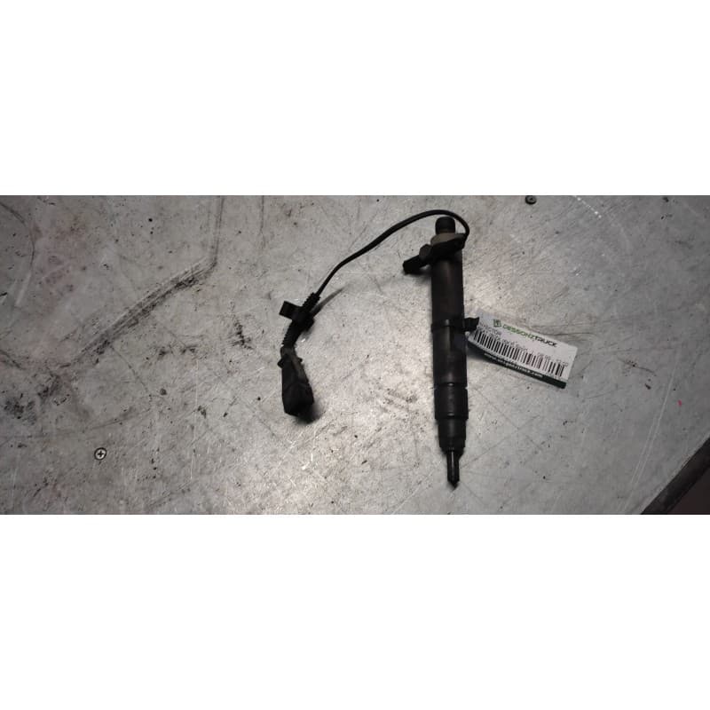 Recambio de inyector para seat ibiza (6k1) sport referencia OEM IAM 038130201F