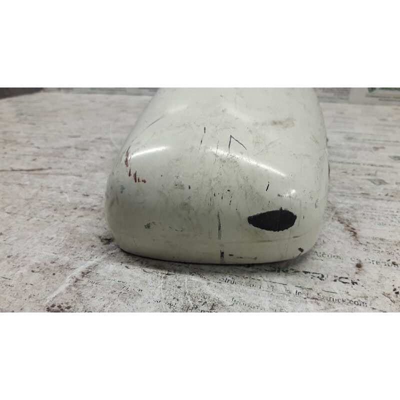 Recambio de retrovisor izquierdo para ford escort berlina c referencia OEM IAM 3