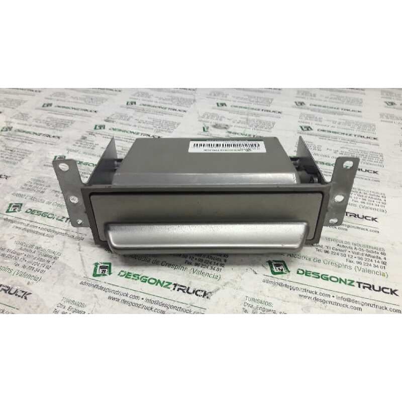 Recambio de guantera para nissan x-trail (t30) comfort referencia OEM IAM