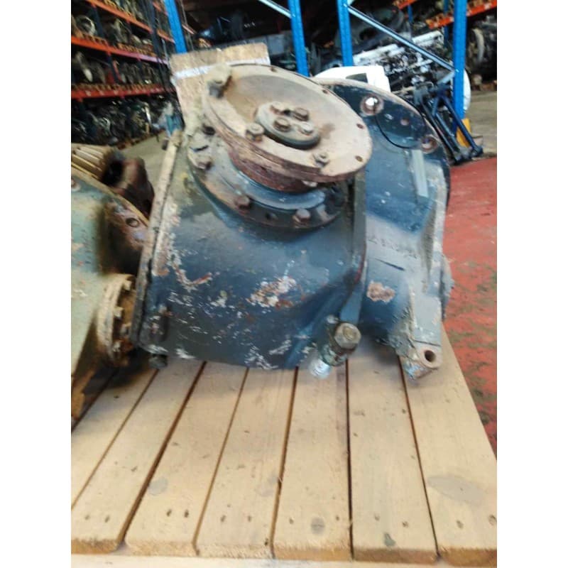 Recambio de grupo para barreiros trucks . . referencia OEM IAM 26X15X49 CENTAURO