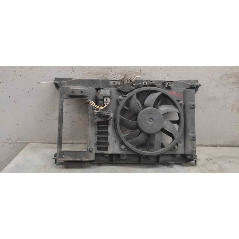 Recambio de electroventilador para peugeot 308 confort referencia OEM IAM - Negro