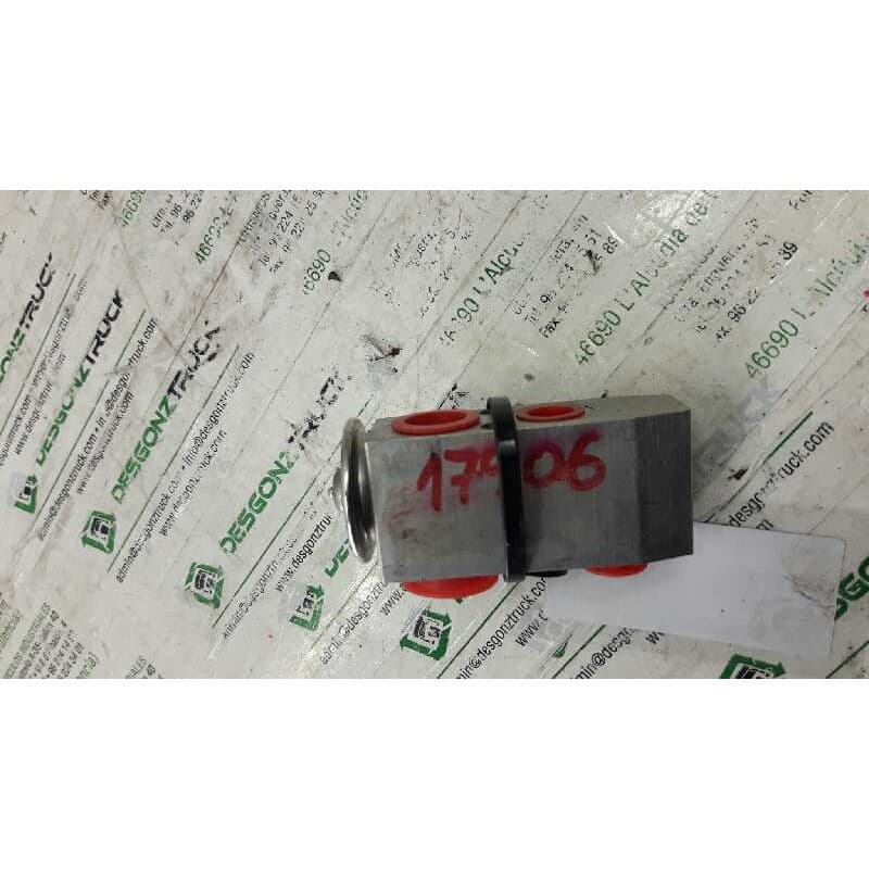 Recambio de valvula expansion para nissan almera (n16/e) line up referencia OEM IAM - Rojo 2