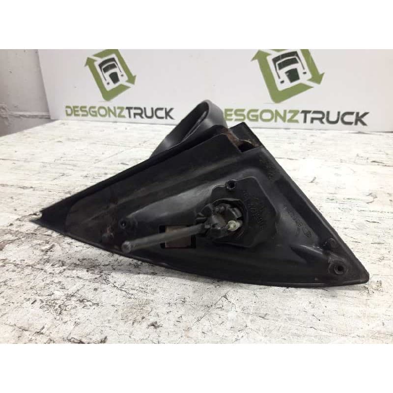 Recambio de retrovisor derecho para opel corsa c club referencia OEM IAM 8062349 2