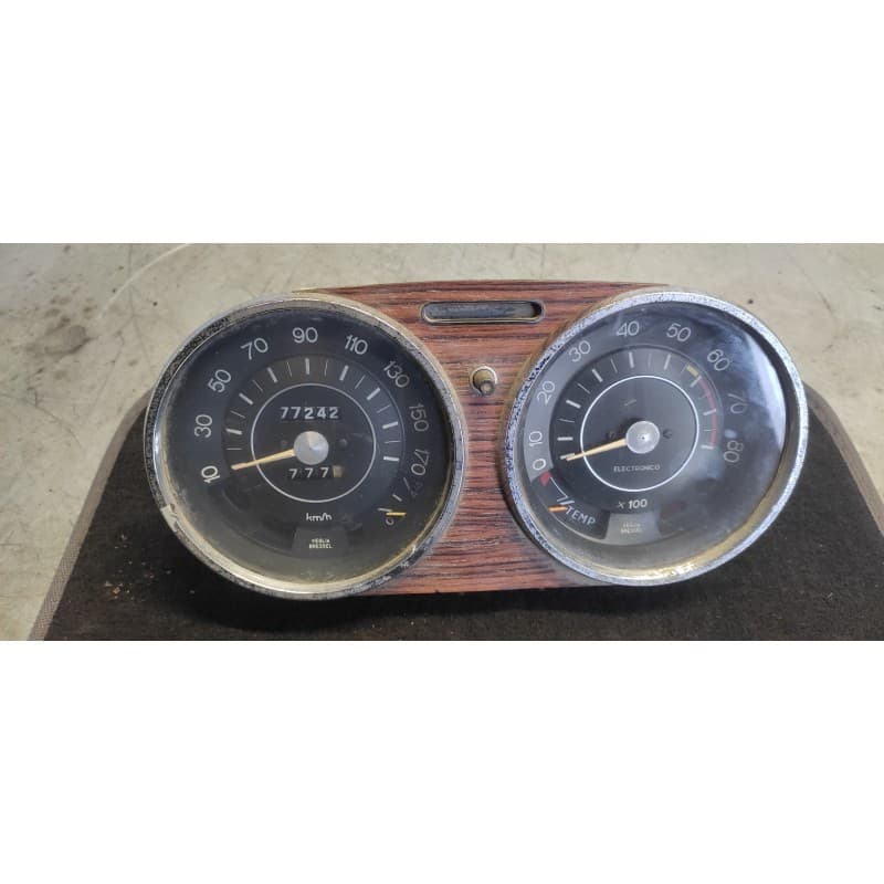 Recambio de cuadro instrumentos para seat 124 124 referencia OEM IAM