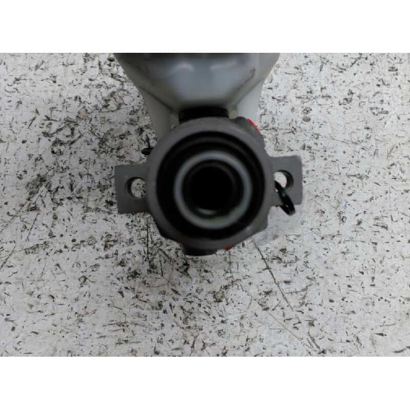Recambio de bomba freno para renault trafic (desde 5.89) referencia OEM IAM  BOSCH - Blanco 2