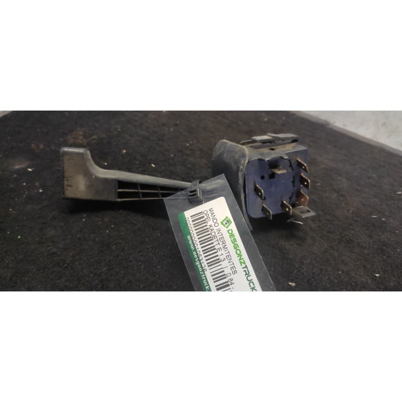 Recambio de mando intermitentes para opel kadett e 1.3 referencia OEM IAM 90228194