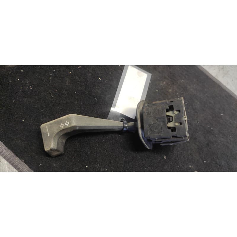 Recambio de mando intermitentes para opel kadett e 1.3 referencia OEM IAM 90228194