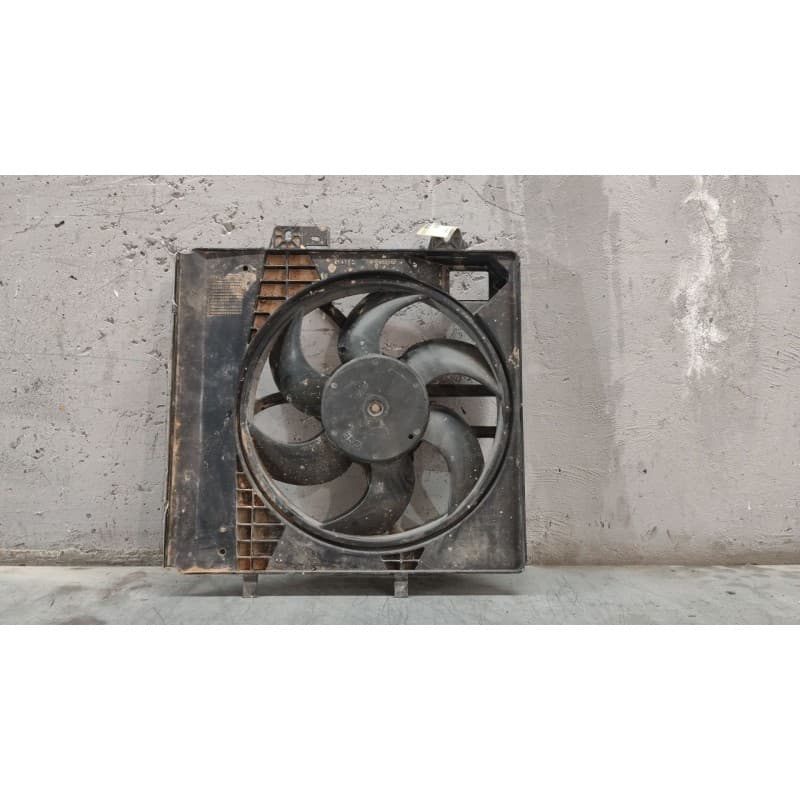 Recambio de electroventilador para citroën c3 1.1 furio referencia OEM IAM 9653804080 - Granate