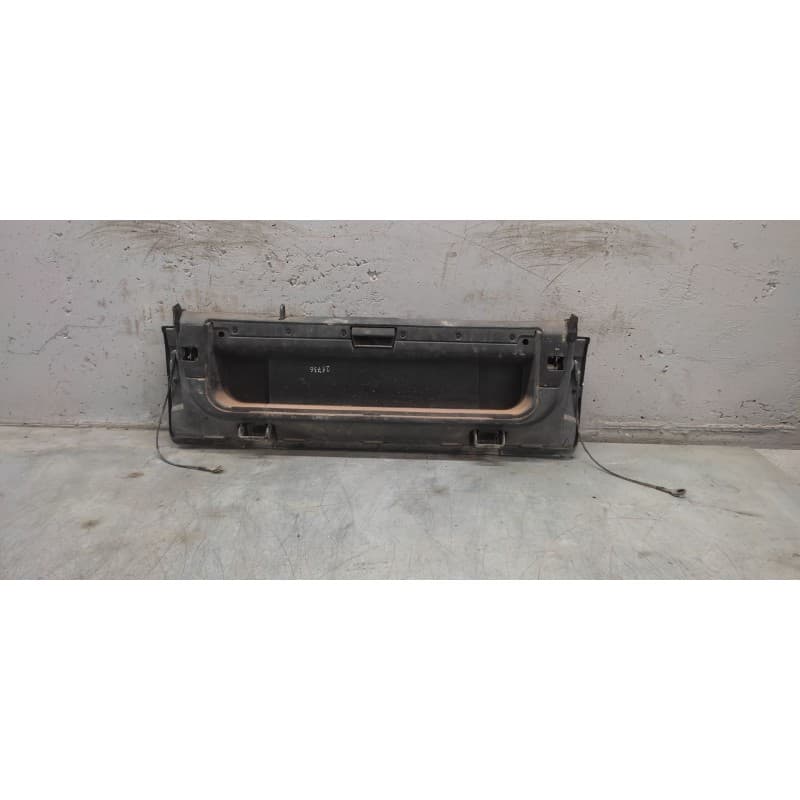 Recambio de tapa maletero para citroën c2 audace referencia OEM IAM - Negro