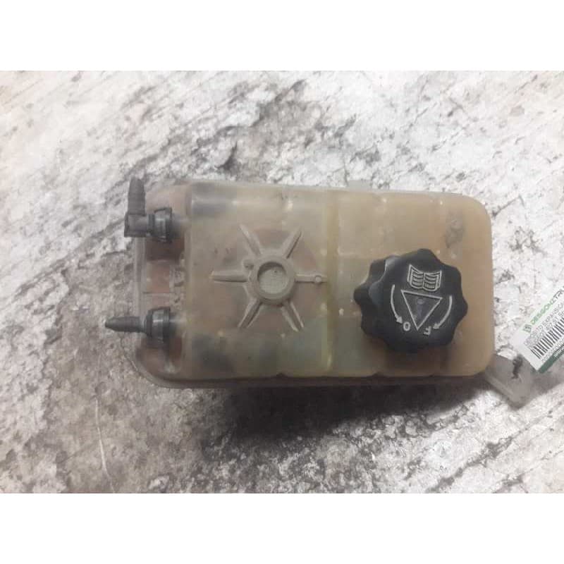 Recambio de deposito expansion para peugeot 407 st sport referencia OEM IAM - Blanco