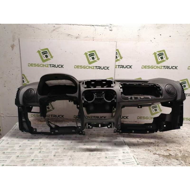 Recambio de salpicadero para fiat fiorino referencia OEM IAM - Blanco
