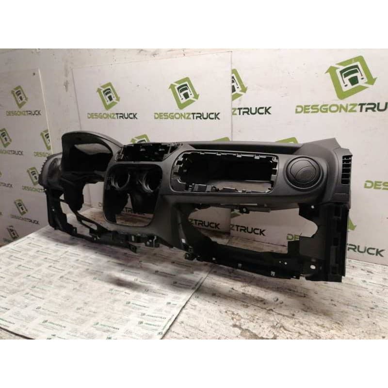 Recambio de salpicadero para fiat fiorino referencia OEM IAM - Blanco 3