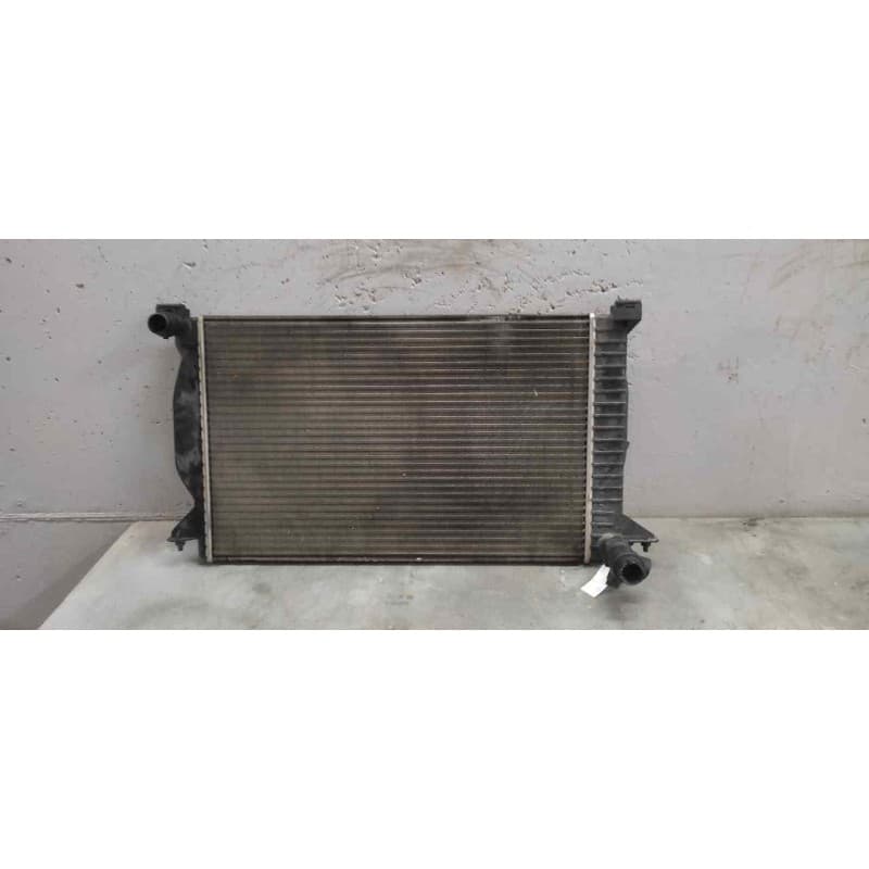 Recambio de radiador agua para audi a4 berlina (8e) 2.5 tdi (120kw) referencia OEM IAM - Azul