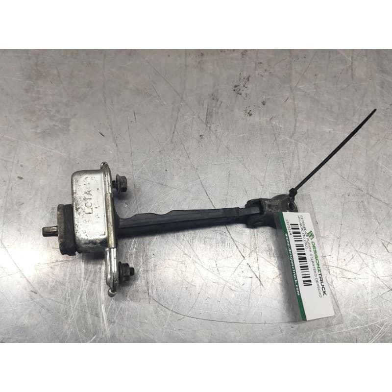 Recambio de retenedor puerta para hyundai i30 (gd) 1.6 crdi referencia OEM IAM